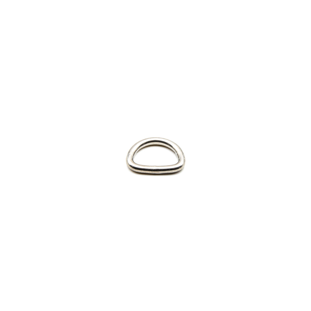 Anillo en D de acero inoxidable.